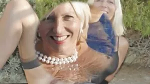 Film POV z piękną stare owlosione pizdy Valentiną Mae z Hoby Buchanon