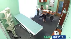Side Fuck stare pizdy z bliska bang z namiętną Kiarą Cole z Naughty America